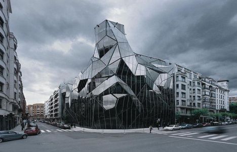 Dünyanın En İlginç Tasarımlı Binaları!