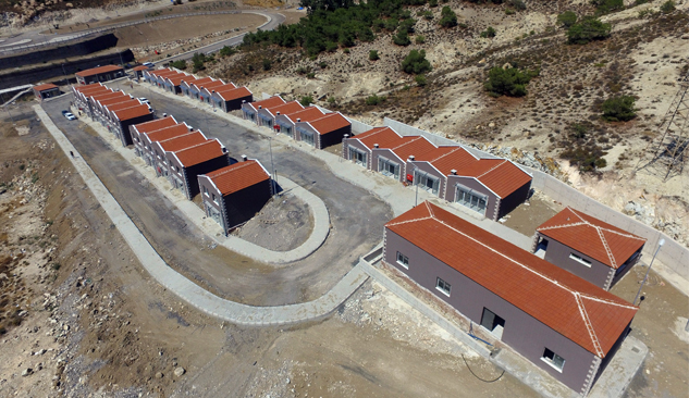 Foça Terminal Binasının Yüzde 95'i Tamamlandı