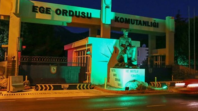 İzmir'deki 100 Bin Dönüm Askeri Alan Belediyelere Devredilsin