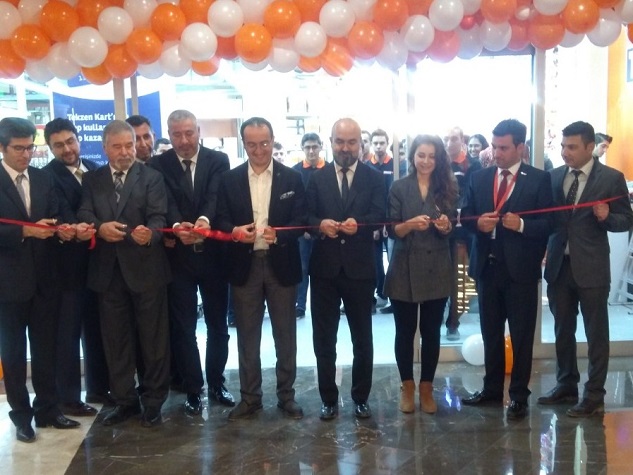 Tekzen Nissara AVM Mağazası Açıldı