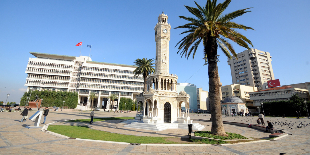 İzmir'in 5 İlçesinde İmar Planları Askıya Çıktı