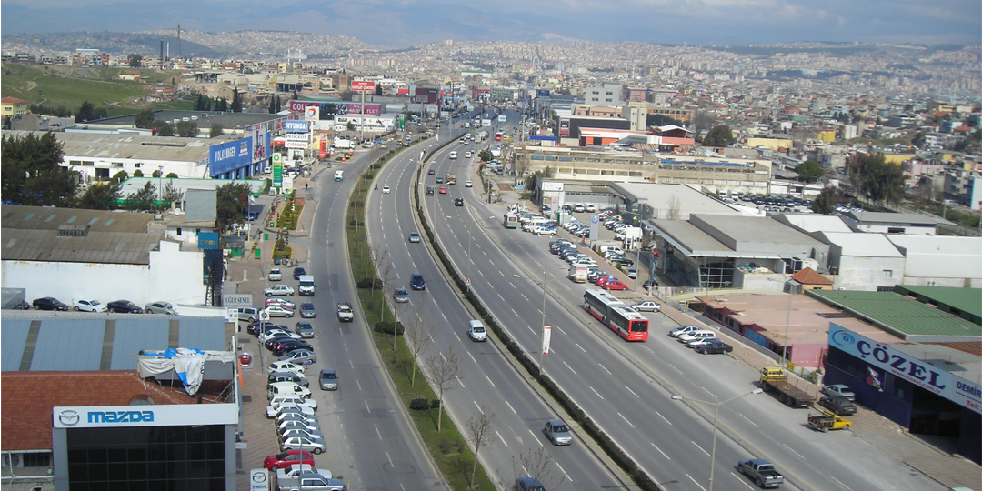 Karabağlar'da 2 Mahallenin İmar Sorunu Çözülüyor