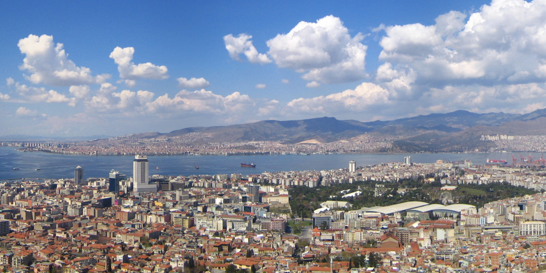 İzmir'de İmara Açılan Tarım ve Sit Alanları Meclis Gündeminde