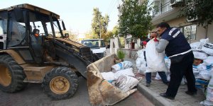 Bayraklı'da Günlük 40 Ton Moloz Toplanıyor