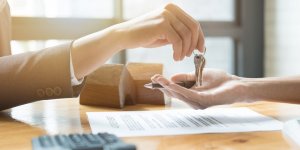 Emlakçılık Yetki Belgesi Nereden ve Nasıl Alınır?