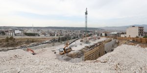 Buca Adatepe Kapalı Pazaryeri ve Rekreasyon Alanı Kasımda Açılacak