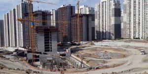 Dev Holding 5 Bin 800 Konutluk Projenin İnşaatını Durdurdu