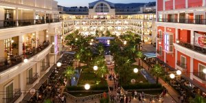 İzmir'deki AVM ve Rezidanslarda Kira Krizi