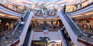 Kirada TL'ye Geçiş Kuru Belli Oldu! 1000 Dolar=4.457 TL