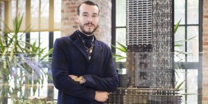 Cem Adrian Mahall Bomonti İzmir’den Daire Aldı