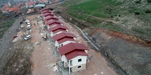 Menemen Çukurköy'de  Afetzedeler İçin Yeni Konutlar Yapılıyor