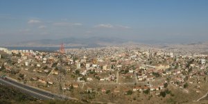 Karabağlar'da 2-3 Katlı Binalara 15-20 Kat İmar Hakkı Geliyor