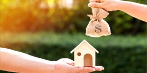 İpotekli Konut Satışları Yarı Yarıya Düştü