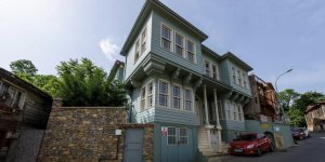 Restore Edilen Asırlık Yeşil Köşk Satışa Çıktı