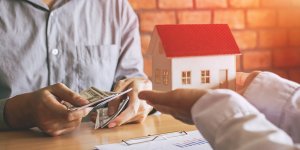 Aynı Evi 64 Kişiye 12 Milyon TL'ye Sattılar!