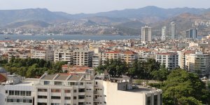 İzmir'de Konut Satışları Yüzde 25,3 Düştü
