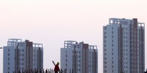 İnşaat Sektörünün Temel Sorunu Firmaların Borçlarını Çevirememesi