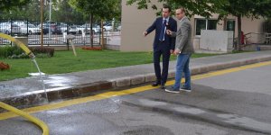 Geçirimli Beton Sayesinde Yağmur Suyu Yeraltıyla Buluşuyor