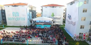 Akça Holding Çalışanları İçin Konut İnşa Etti
