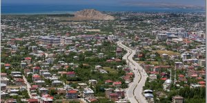 Van'da Konut Fiyatları Mega Kentlerle Yarışıyor