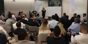 Evrim Kırmızıtaş Başaran Lüks Emlak Satışı Eğitimi Verdi