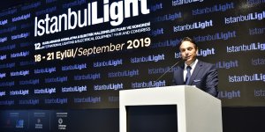 IstanbulLight Aydınlatma Fuarı Ziyarete Açıldı