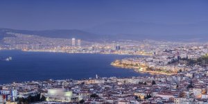 İzmir'de 1997 Öncesi İnşa Edilmiş 200 Bin Riskli Bina Var