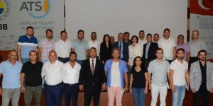 Antalya'da Yapı Müteahhitlerinin Sınıflandırılması Yönetmeliği Anlatıldı