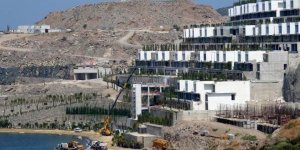 Bodrum'da Kaçak Yapılar Tek Tek Yıkılıyor