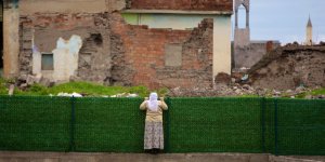 Lüks Konut Vergisiyle Yoksulların Barınma İhtiyacı Karşılansın