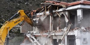 İzmir'de İmara Aykırı Bine Yakın Kaçak Yapı Yıkılacak