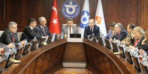 İzmir’de Hafriyat Döküm Sahaları Sorunu Masaya Yatırıldı