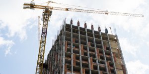 Kentsel Dönüşüm Sorunu ve İnşaat Sektöründeki Durgunluğu Giderecek Yeni Argüman