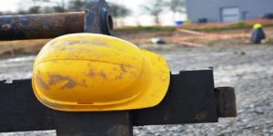 Bornova'da İnşaatın 10. Katından Düşen İşçi Hayatını Kaybetti