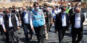 Murat Kurum'dan Elazığ'daki Müteahhite Tepki