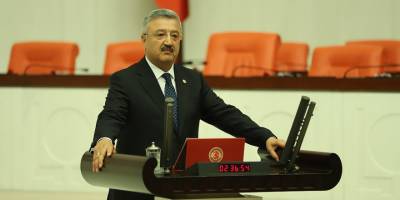 İzmir Kanun Önünde Plansız Bir Şehir!