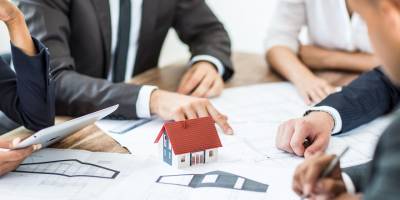 Emlakçılıkta Yeni Dönem! Yetki Belgesi Haricinde 3 Şart İsteniyor