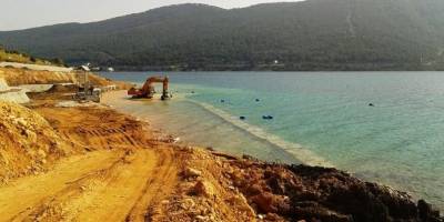 Bodrum'da Kaçak Yapılaşma Denizin İçine Kadar Girdi