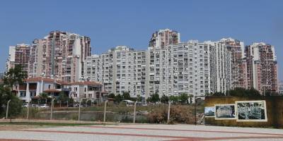 İzmir'de Ev Alan İranlılar Güvenli Siteleri Tercih Ediyor