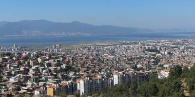 Çiğli'de 69 Bina Hasar Gördü