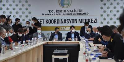 Orta Hasarlılar Evlerine Girmesin