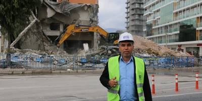 506 Acil Yıkılacak Bina Var, Hafriyatlarını Dökecek Alan Yok!