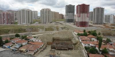 Maliyetlerdeki Artış Müteahhitleri Zora Soktu