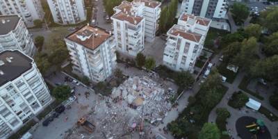 İzmir Depreminde Yıkılan 6 Binanın Yeniden Yapılması İçin İhale Yapıldı