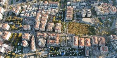 İzmir Depreminde Yıkılan Binaların İnşaatlarına 24 Saat Çalışma İzni