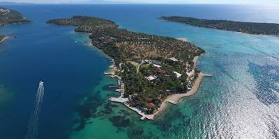 İzmir Kalem Adası 400 Milyon TL'ye Satışa Çıktı