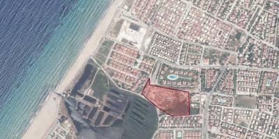 Kuşadası'nda 23 Dönümlük Araziye Konut+Ticaret+Turizm İmarı