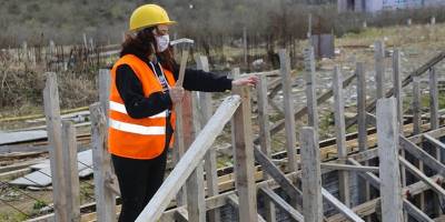 13 Yaşından Beri İnşaatlarda Çalışıp Ailesine Bakıyor