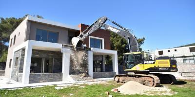 Milletvekilleri Çiçekliköy ve Yakaköy'deki Yıkımlar İçin Bakanlıkla Görüşecek!