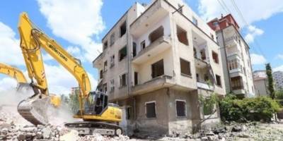 Riskli Binalara 'Ek Vergi' Geliyor!